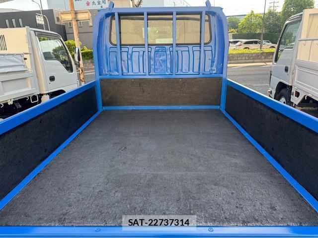 Mazda TITAN 2011-11 8379370-5