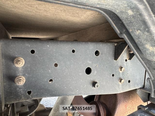 Mazda TITAN 2012-11 8379383-7