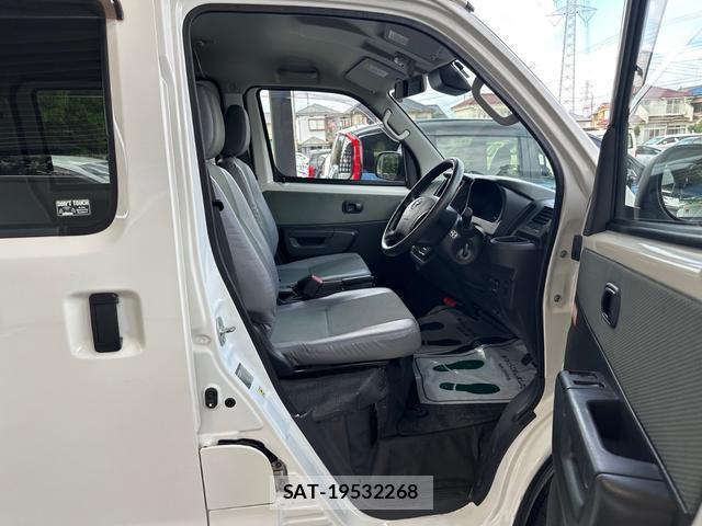 Toyota TOWNACE VAN 2021-07 8378618-6