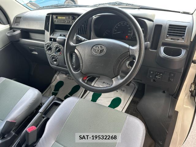 Toyota TOWNACE VAN 2021-07 8378618-8
