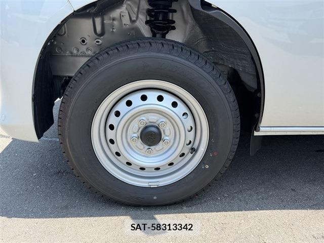 Toyota TOWNACE VAN 2026-06 8379154-15