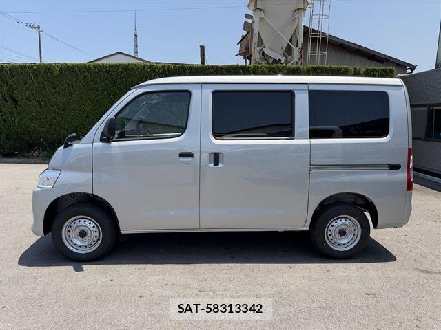 Toyota TOWNACE VAN 2026-06 8379154-6