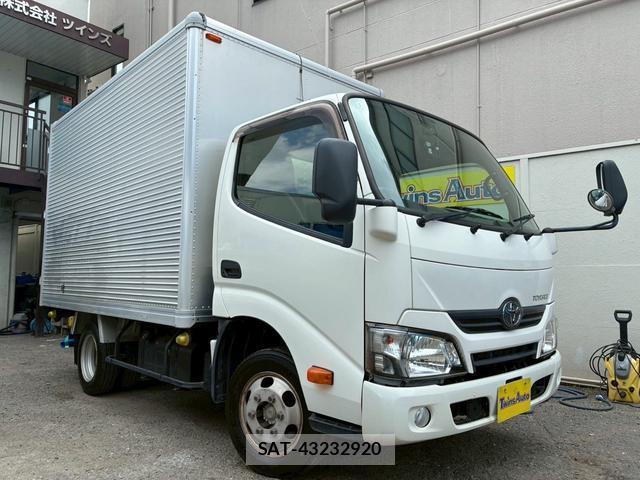 Toyota TOYOACE 2018-05 8379382-0