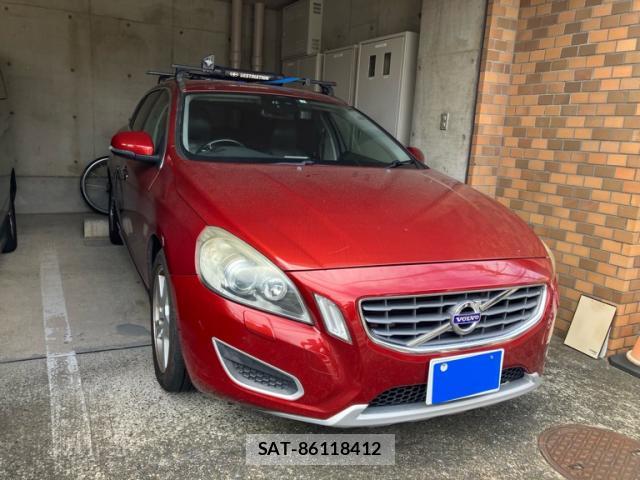 Volvo V60 2011-12 8378885-1