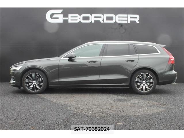 Volvo V60 2021-03 8379735-7