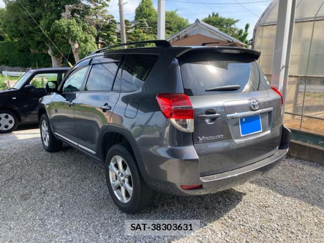 Toyota VANGUARD 2011-09 8378908-13