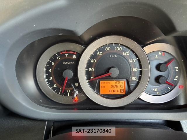 Toyota VANGUARD 2012-07 8379435-17