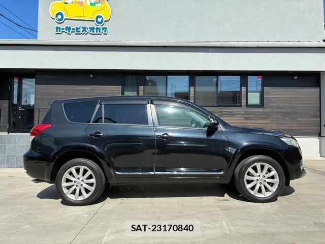 Toyota VANGUARD 2012-07 8379435-3