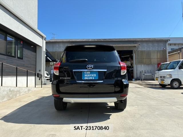 Toyota VANGUARD 2012-07 8379435-5