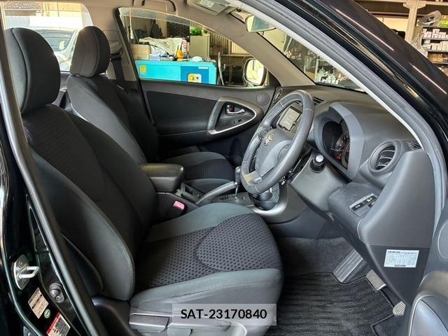 Toyota VANGUARD 2012-07 8379435-9
