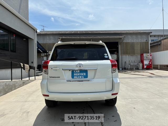 Toyota VANGUARD 2011-06 8379436-5