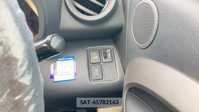 Toyota VANGUARD 2010-10 8379582-15