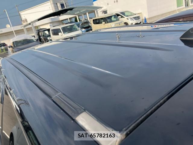 Toyota VANGUARD 2010-10 8379582-3