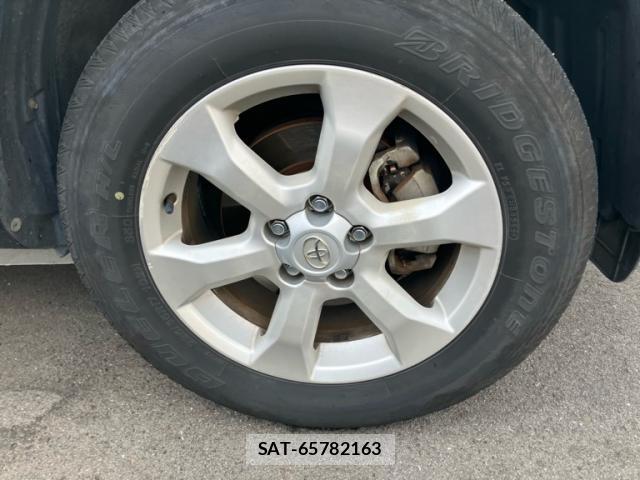 Toyota VANGUARD 2010-10 8379582-4