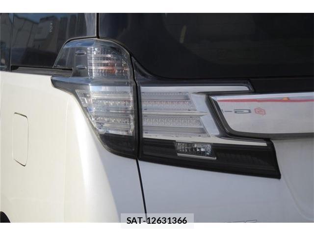 Toyota VELLFIRE 2015-04 8379666-14