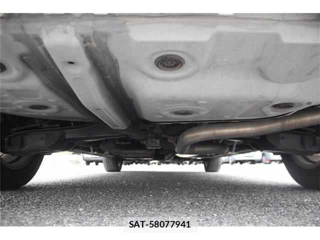 Toyota VELLFIRE 2018-04 8379668-14