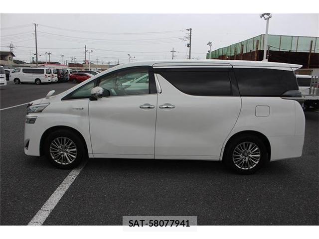 Toyota VELLFIRE 2018-04 8379668-6