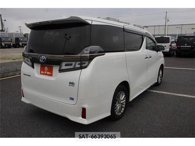 Toyota VELLFIRE 2021-02 8379672-12