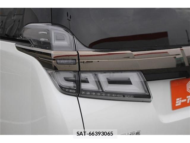 Toyota VELLFIRE 2021-02 8379672-18