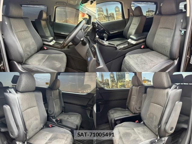 Toyota VELLFIRE 2012-08 8379816-3