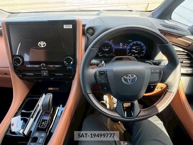 Toyota VELLFIRE 2026-03 8379866-2