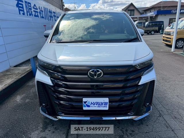 Toyota VELLFIRE 2026-03 8379866-9