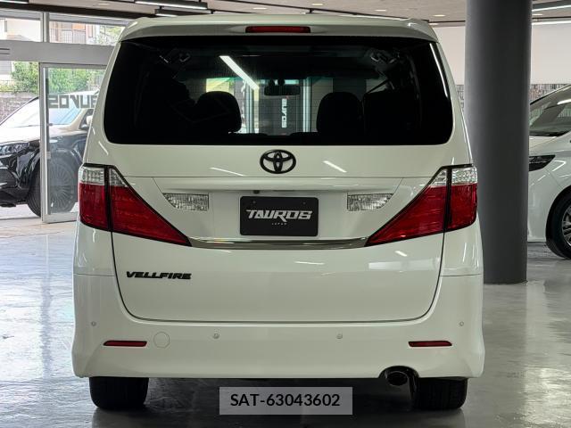 Toyota VELLFIRE 2011 8378661-1