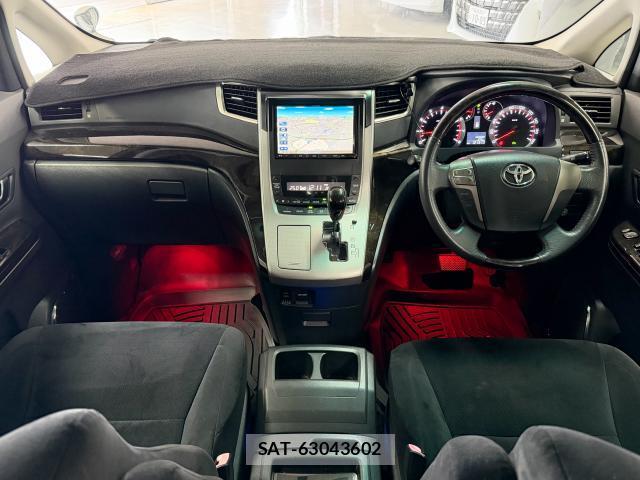 Toyota VELLFIRE 2011 8378661-2