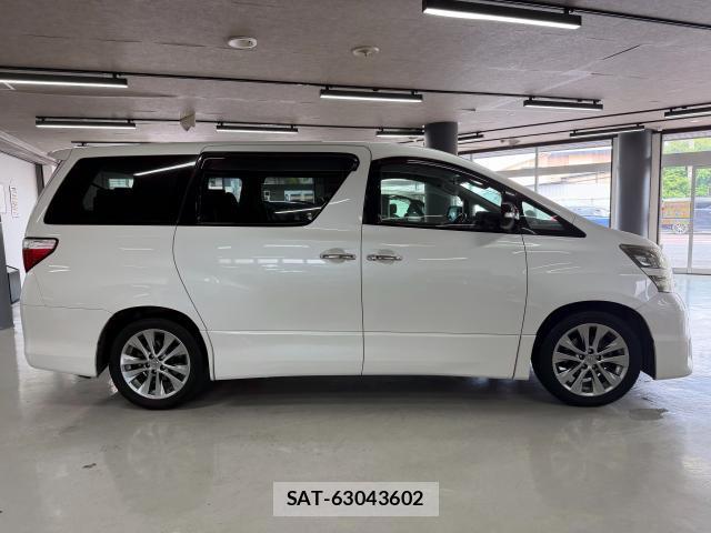 Toyota VELLFIRE 2011 8378661-3