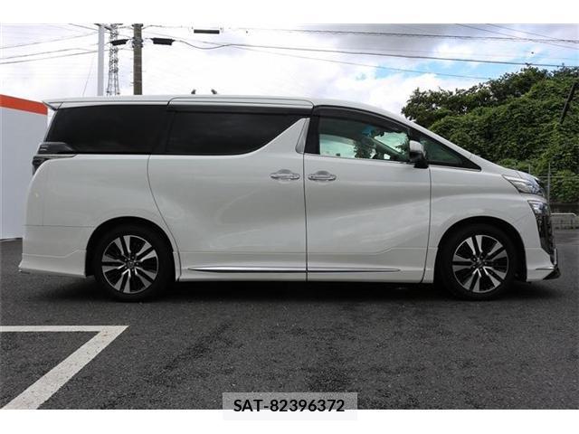 Toyota VELLFIRE 2018-04 8378694-10
