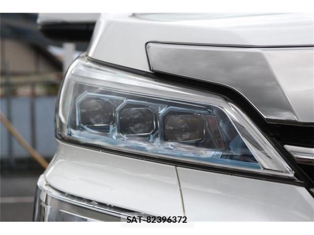 Toyota VELLFIRE 2018-04 8378694-11