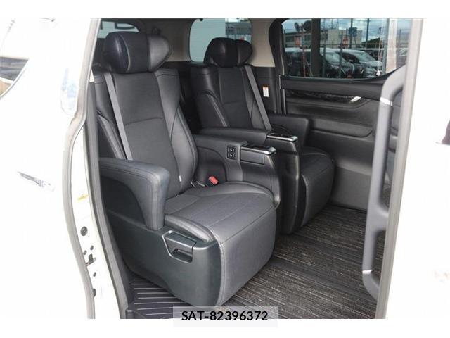 Toyota VELLFIRE 2018-04 8378694-17