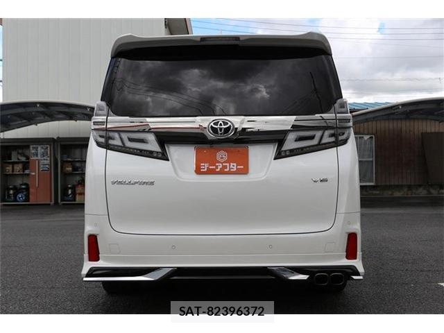 Toyota VELLFIRE 2018-04 8378694-9