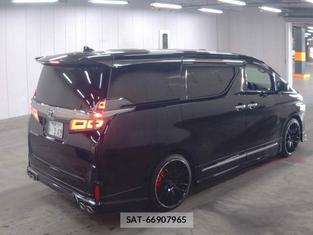 Toyota VELLFIRE 2018-10 8378775-1