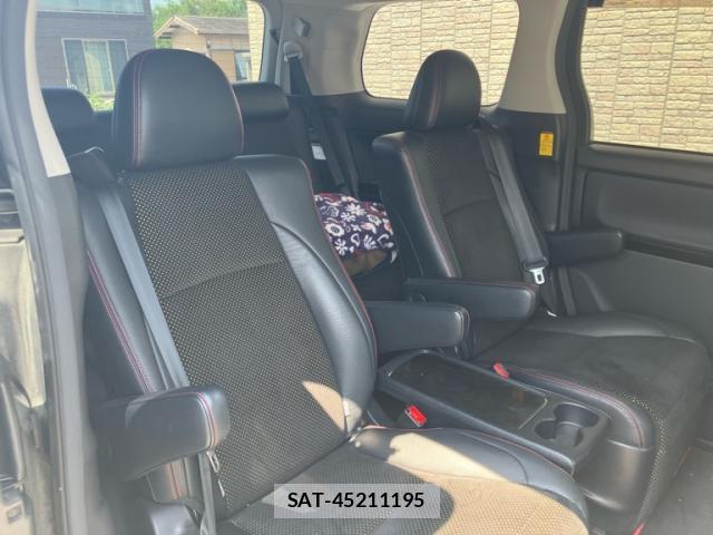 Toyota VELLFIRE 2014-10 8378897-7