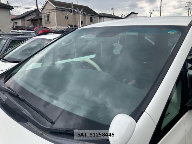 Toyota VELLFIRE 2008-09 8379003-12