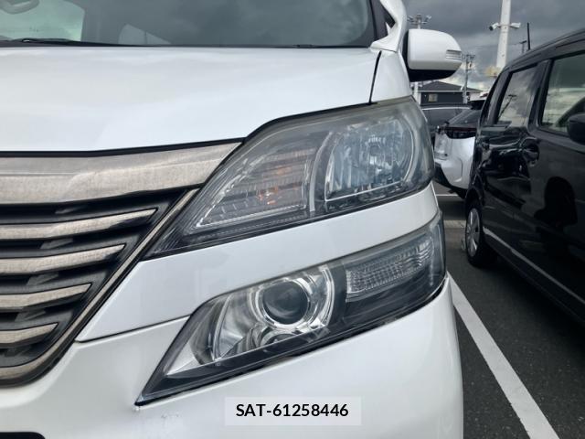 Toyota VELLFIRE 2008-09 8379003-13