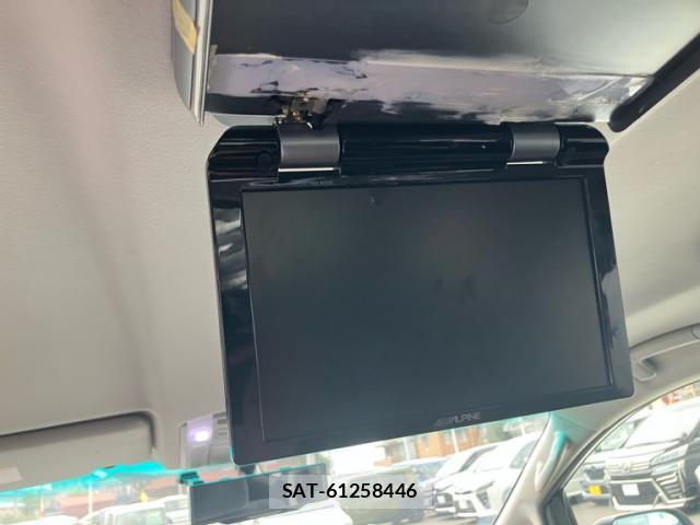 Toyota VELLFIRE 2008-09 8379003-14