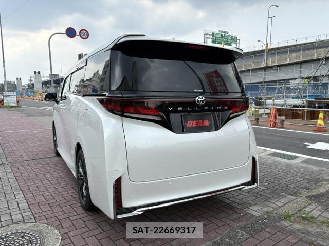 Toyota VELLFIRE 2026-04 8379843-11