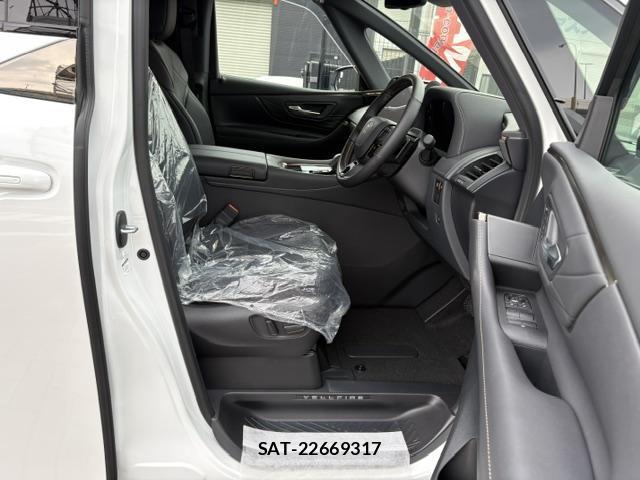 Toyota VELLFIRE 2026-04 8379843-15
