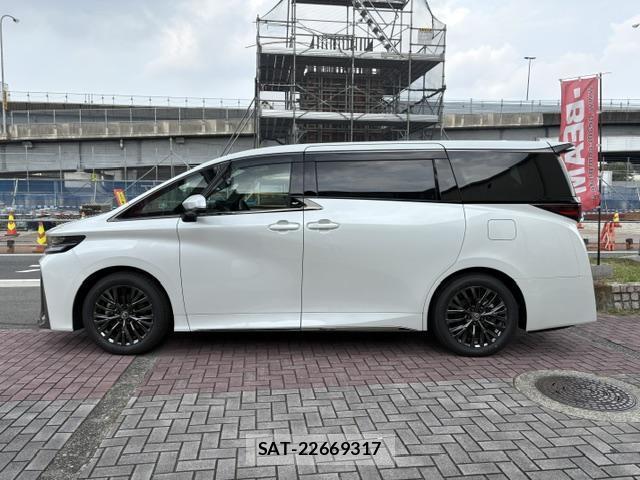 Toyota VELLFIRE 2026-04 8379843-9