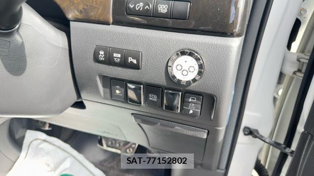 Toyota VELLFIRE 2014-10 8380097-10