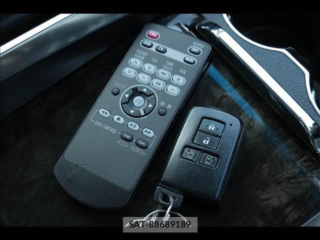 Toyota VELLFIRE 2016-11 8380154-19