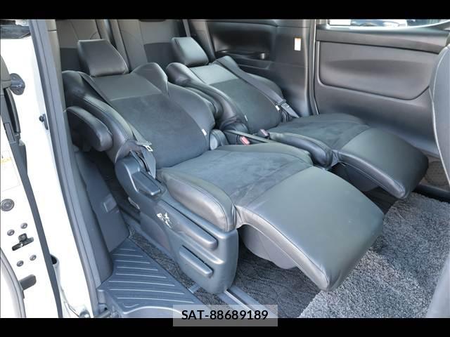 Toyota VELLFIRE 2016-11 8380154-9