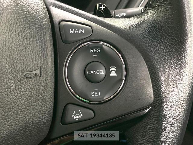 Honda VEZEL 2017-11 8378567-6