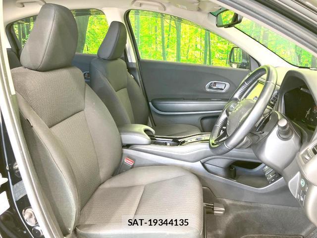 Honda VEZEL 2017-11 8378567-7