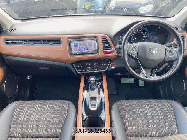 Honda VEZEL 2015-08 8378609-1