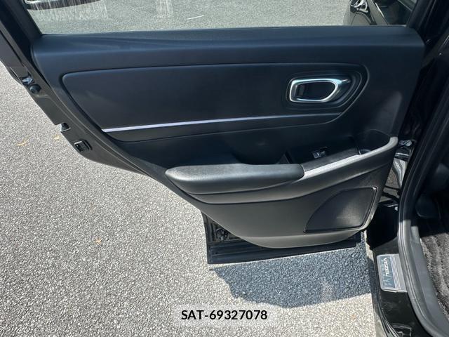 Honda VEZEL 2021-07 8379336-17