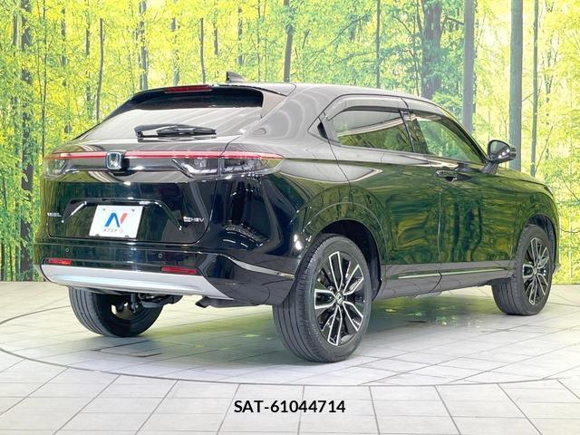 Honda VEZEL 2023-10 8379460-15