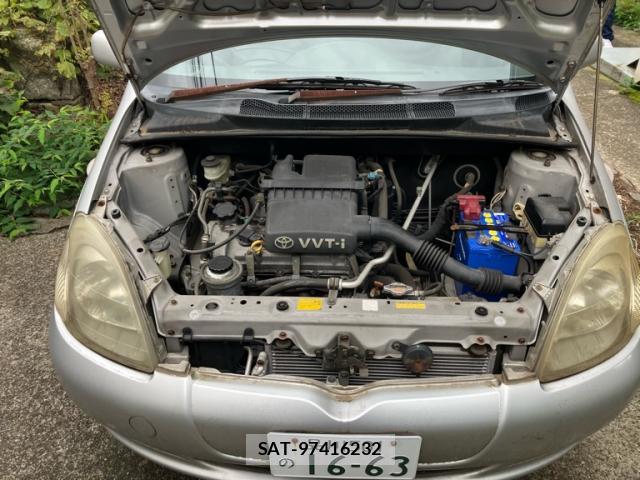 Toyota VITZ 2000-01 8378889-13